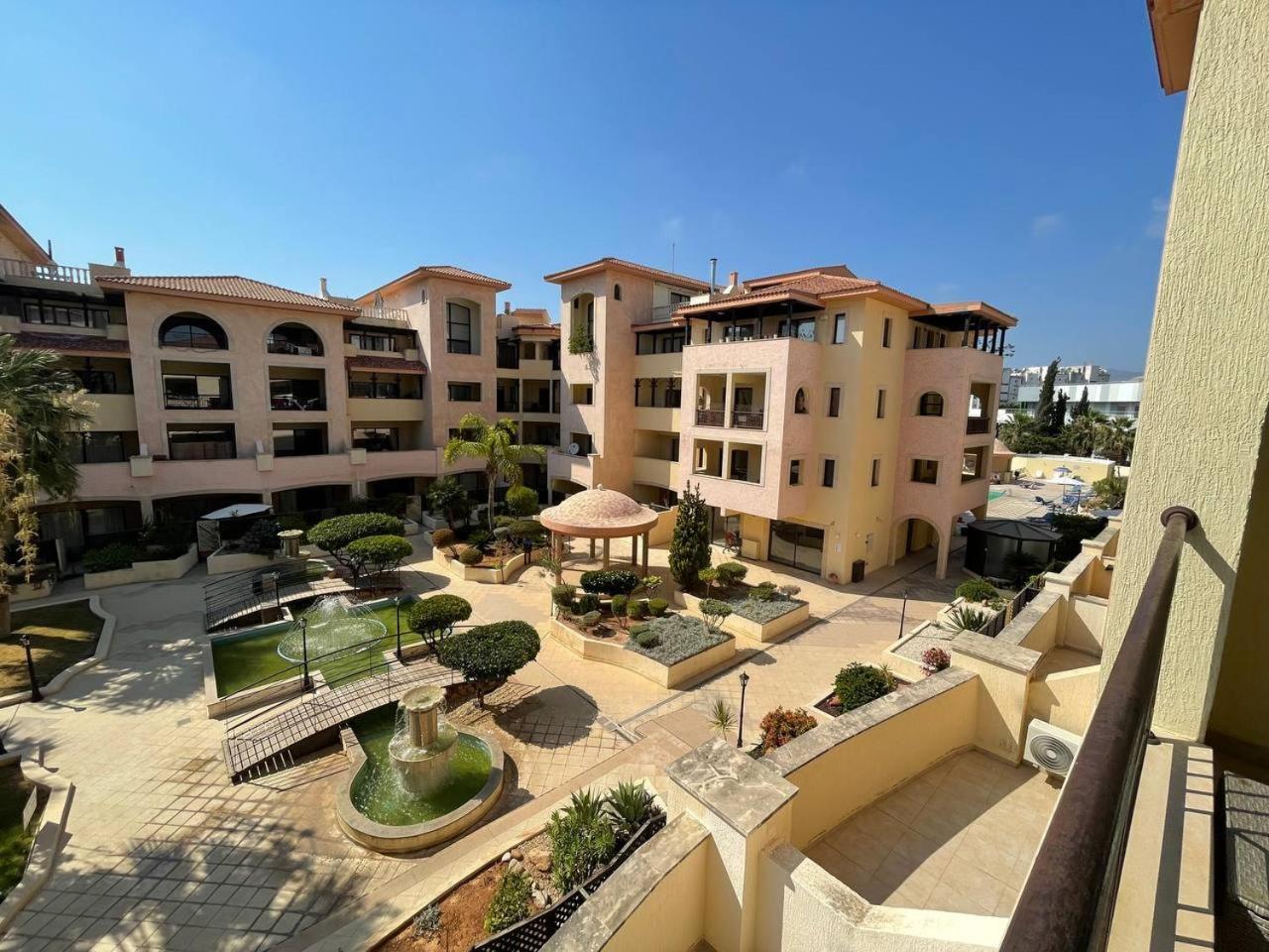 Queens Gardens Paphos Exteriör bild